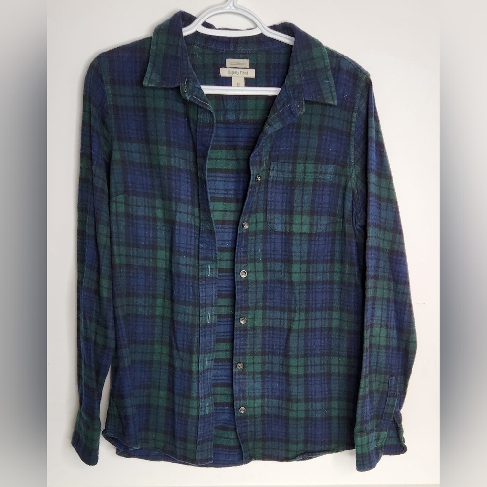 LL Bean scotch plaid flannel shirt Size Medium - Picture 3 of 8